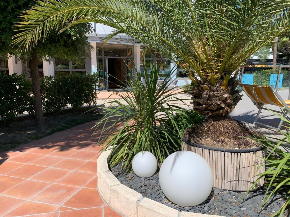 Hotel Franz Bibione Esterno foto
