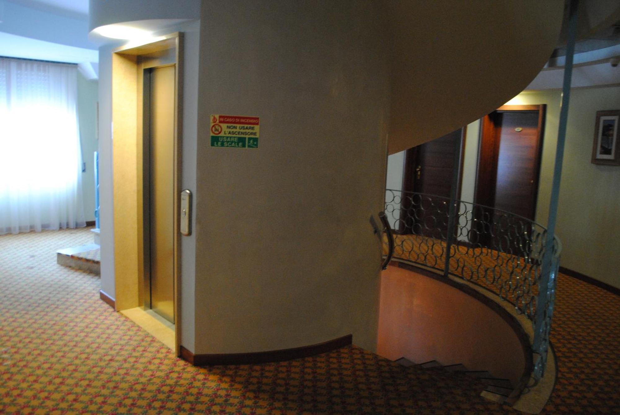 Hotel Franz Bibione Esterno foto