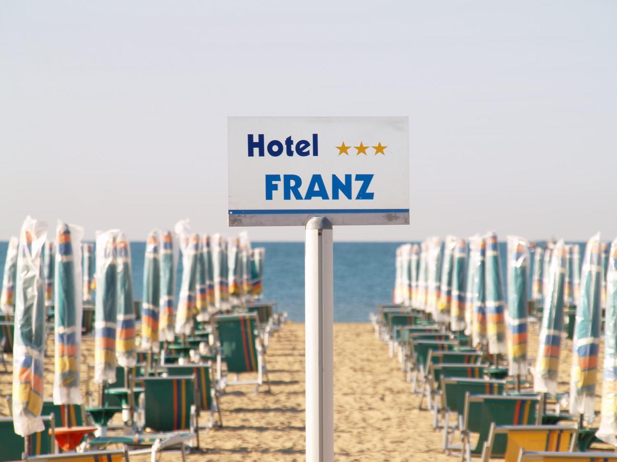 Hotel Franz Bibione Esterno foto